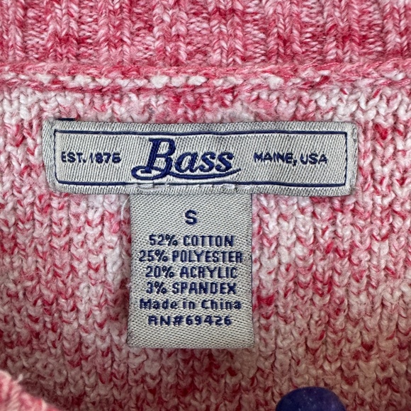 BASS Heart and Snowflake Soft Red & White Pullover Sweater GORGEOUS / Size Small - Picture 4 of 15